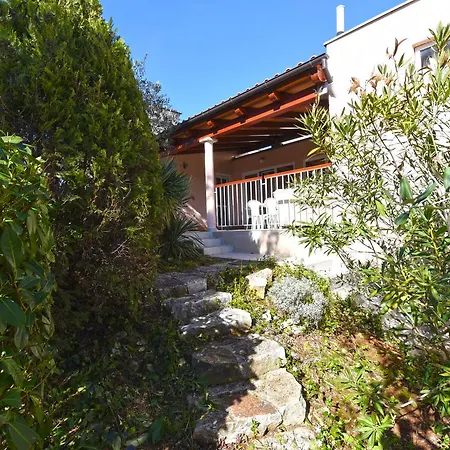 Josip 1562 Apartment Pula